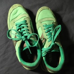 Mint green Saucony sneakers